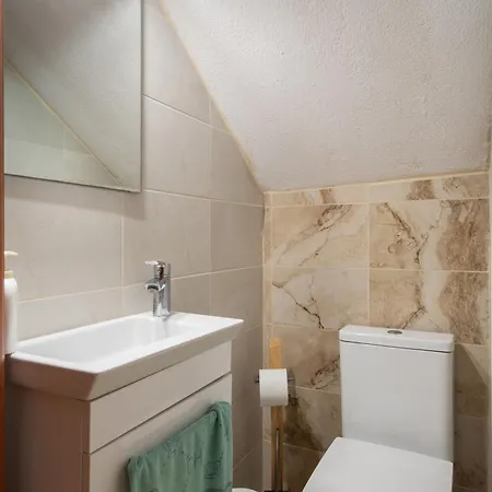 Luxury Guest house *